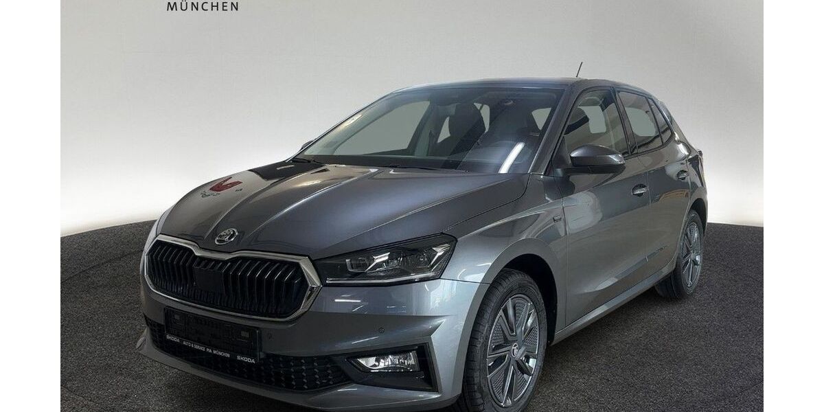 Skoda Fabia 6.700 km 23.560 &euro; München 80935