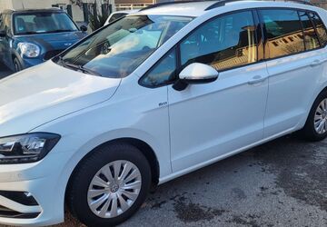 VW Golf Sportsvan 91.211 km 12.990 &euro; München 80999