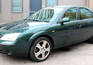 Ford Mondeo 97.800 km 3.300 &euro; München 80636