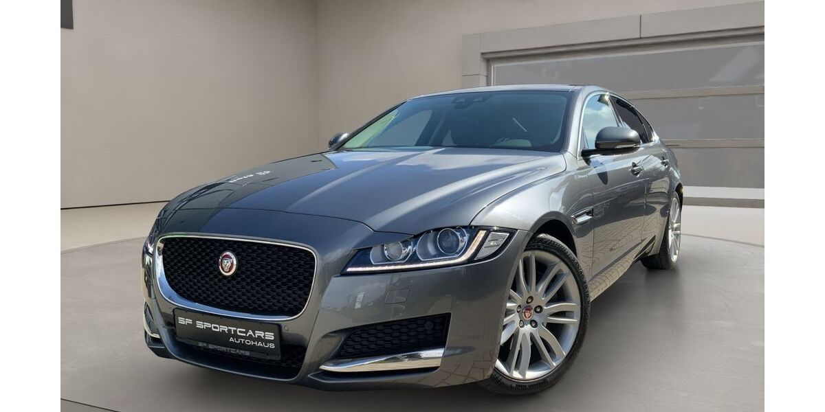 Jaguar XF 45.200 km 26.990 &euro; Unterföhring bei München 85774