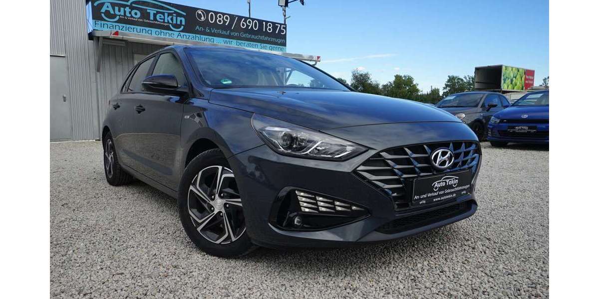 Hyundai i30 72.769 km 16.950 &euro; München 81829