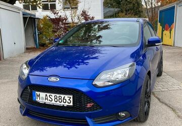 Ford Focus 103.000 km 11.200 &euro; Gröbenzell 82194