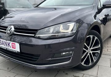 VW Golf 166.300 km 10.690 &euro; München 81825