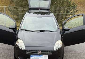 Fiat Grande Punto 106.166 km 3.750 &euro; München 81243