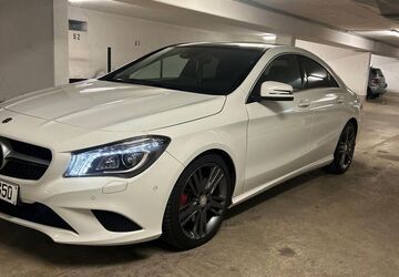 Mercedes-Benz CLA 250 180.000 km 13.000 &euro; München 81373