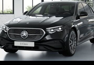 Mercedes-Benz E 200 9.900 km 57.900 &euro; München 80636