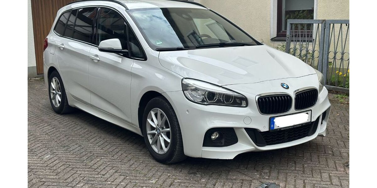 BMW 218 Gran Tourer 193.000 km 8.950 &euro; München 81827