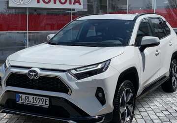 Toyota RAV 4 4.990 km 49.590 &euro; München 80807