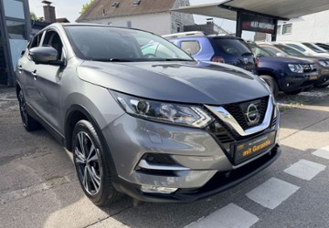 Nissan Qashqai 94.000 km 15.850 &euro; München 81825