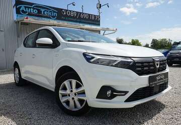 Dacia Sandero 23.777 km 11.950 &euro; München 81829