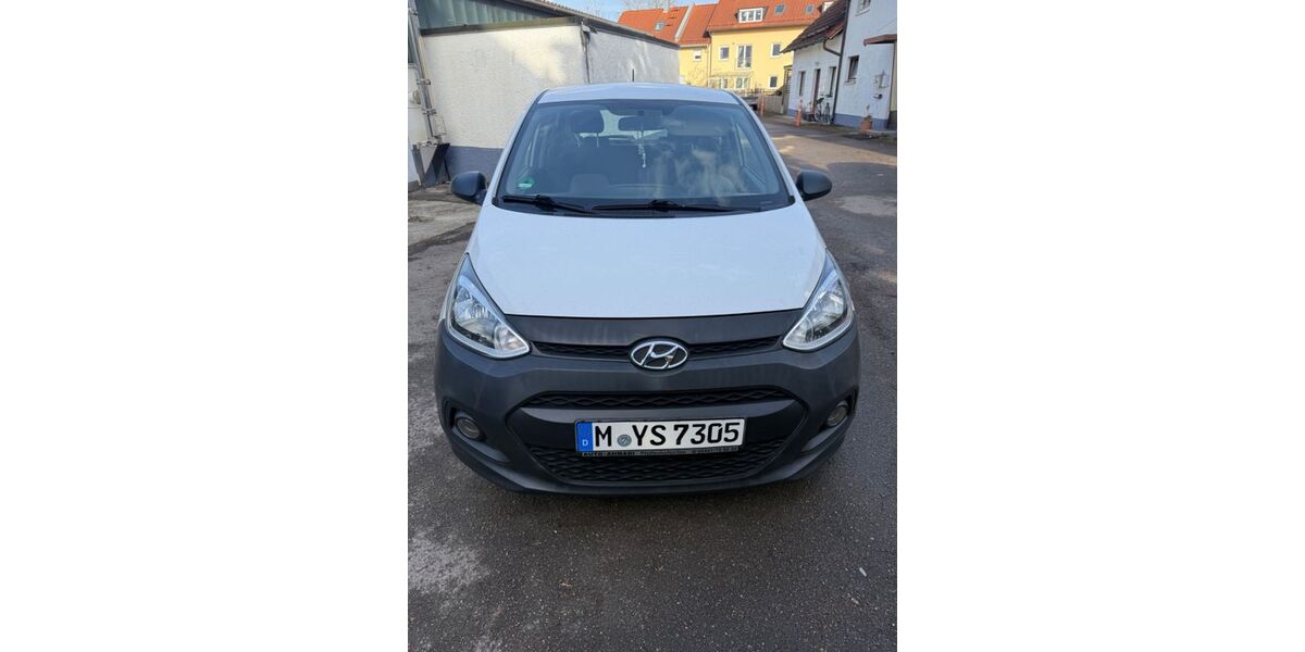 Hyundai i10 140.000 km 3.500 &euro; München 80955