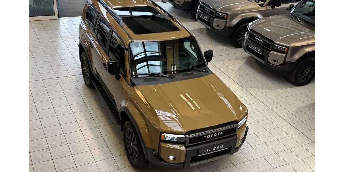 Toyota Land Cruiser 19.888 km 88.898 &euro; Poing bei München 85586