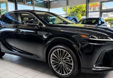 Lexus RX 350 18.842 km 68.495 &euro; Poing bei München 85586