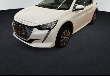 Peugeot 208 30.000 km 14.690 &euro; München 81673