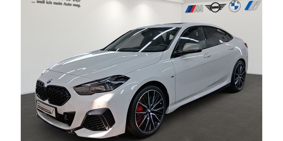 BMW M235 12.332 km 43.990 &euro; München 81827