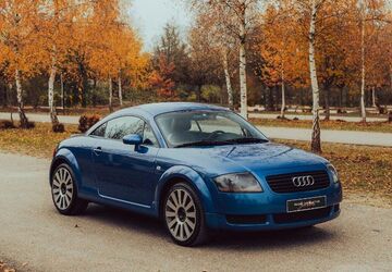 Audi TT 121.500 km 11.999 &euro; München 80804