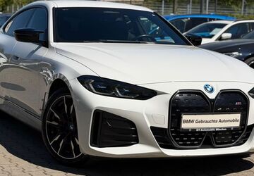 BMW i4 130.000 km 37.700 &euro; München 81243