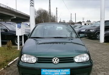 VW Golf 132.000 km 2.950 &euro; München OT Trudering-Riem 81825