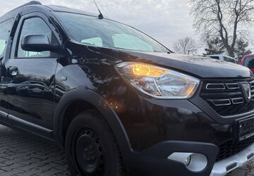 Dacia Dokker 200.000 km 7.999 &euro; München 81243