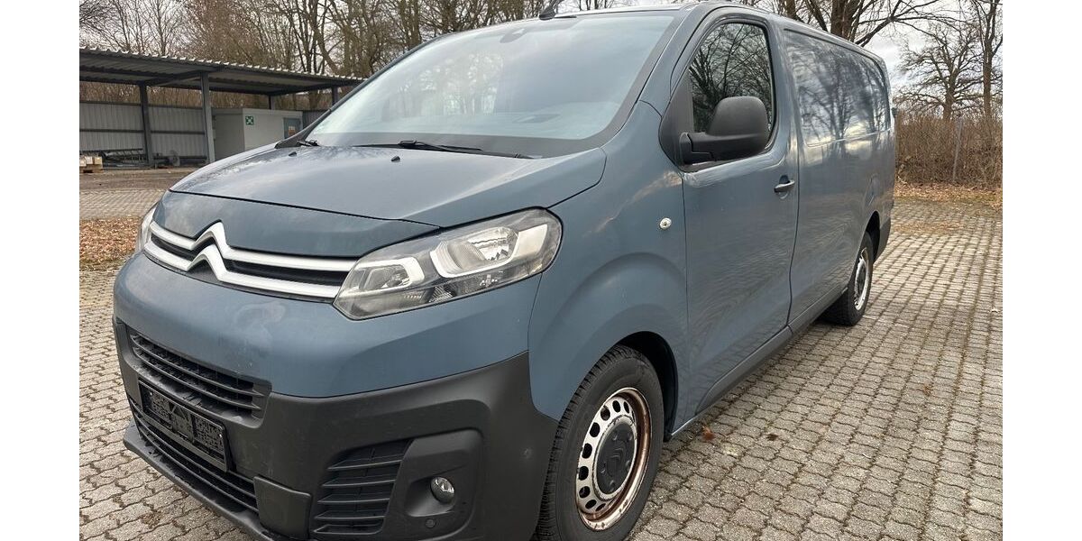 Citroen Jumpy 72.000 km 9.990 &euro; München 81243
