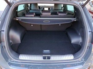 Kia SPORTAGE D2.0 48V AWD AT8 GTL TECH LEDER 70.523 km 24.960 &euro; Höhenkirchen-Siegertsbrun 85635