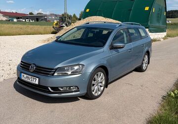 VW Passat 228.000 km 7.400 &euro; München 81675