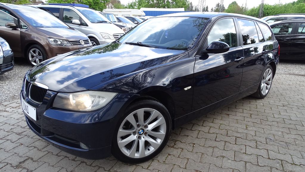BMW 318 310.000 km 2.400 &euro; München 81243