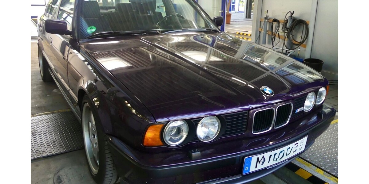 BMW M 5 55.225 km 42.250 &euro; Taufkirchen 82024