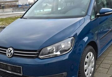 VW Touran 170.000 km 4.600 &euro; Fürstenfeldbruck 82256
