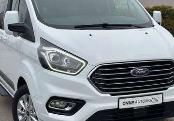 Ford Tourneo Custom 111.500 km 22.950 &euro; München 81245