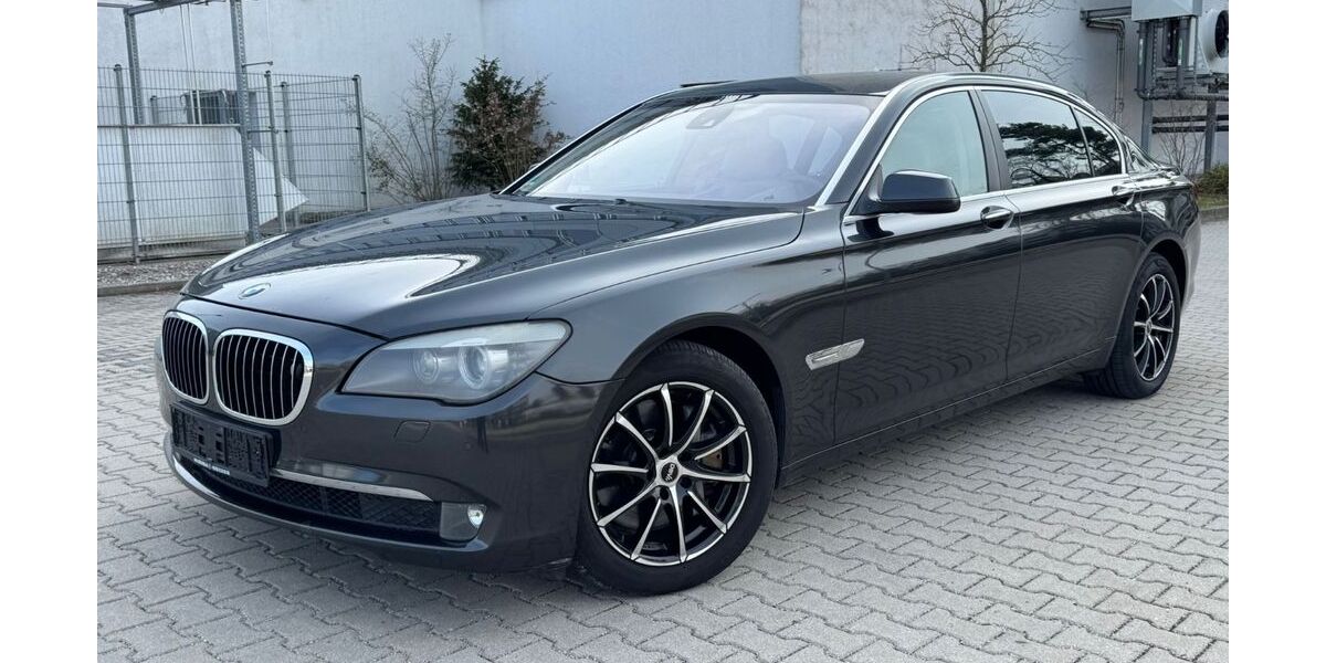 BMW 750 116.850 km 10.900 &euro; Putzbrunn 85640