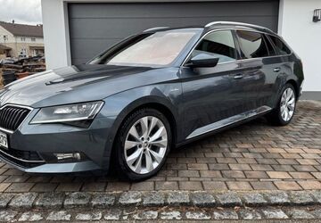 Skoda Superb 168.500 km 18.990 &euro; Glonn 85625