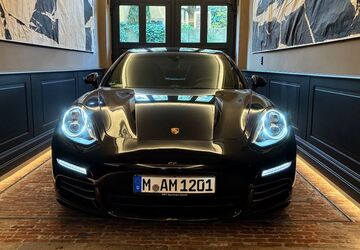 Porsche Panamera 179.400 km 29.100 &euro; München 80538
