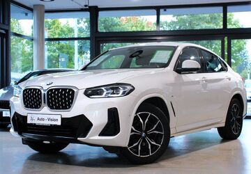 BMW X4 33.738 km 41.949 &euro; München 81825