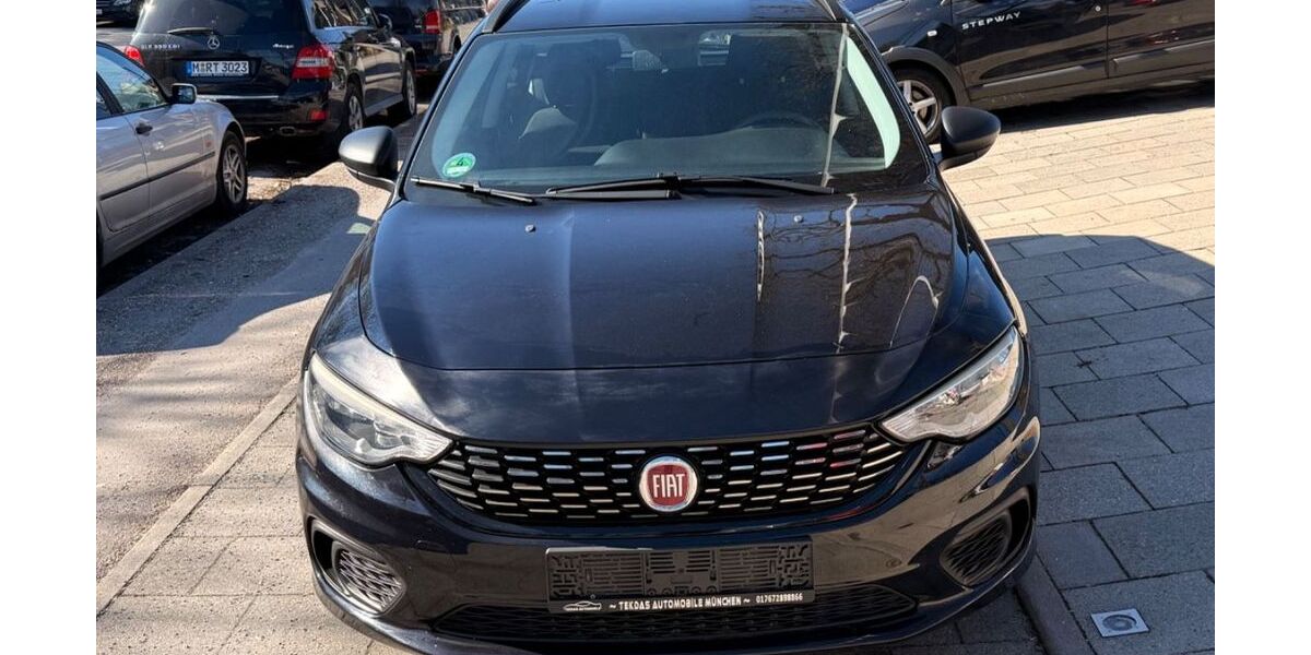 Fiat Tipo 128.000 km 7.900 &euro; München 81825