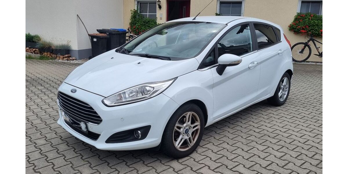 Ford Fiesta 130.000 km 5.600 &euro; Weßling 82234