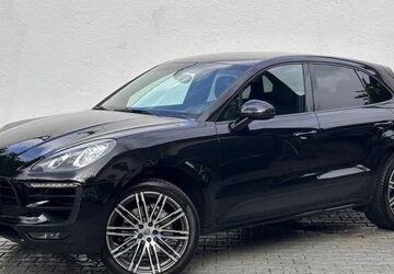 Porsche Macan 159.000 km 27.990 &euro; München 81243