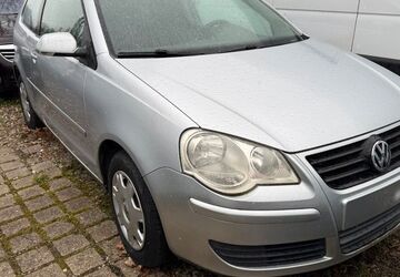 VW Polo 70.000 km 1.999 &euro; München 81479