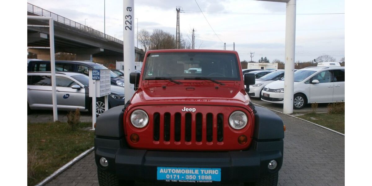 Jeep Wrangler 50.000 km 28.950 &euro; München OT Trudering-Riem 81825