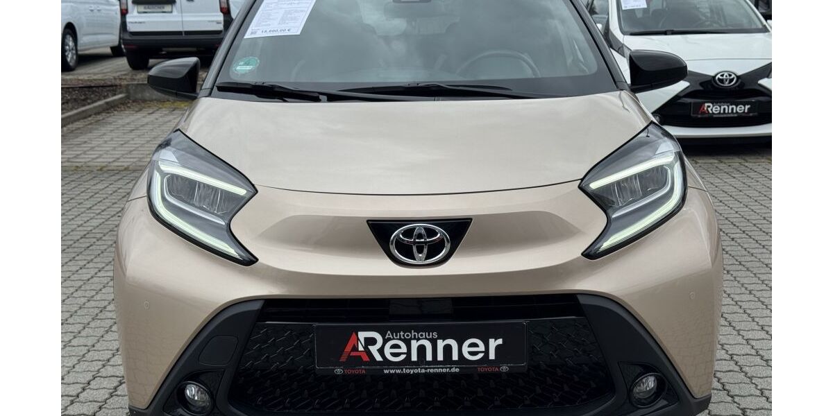 Toyota Aygo (X) 24.155 km 15.890 &euro; Dachau 85221