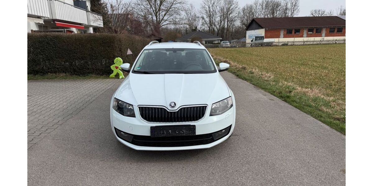 Skoda Octavia 244.000 km 6.950 &euro; Feldkirchen 85622