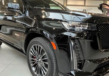 Cadillac Escalade 10.000 km 159.900 &euro; München 81825