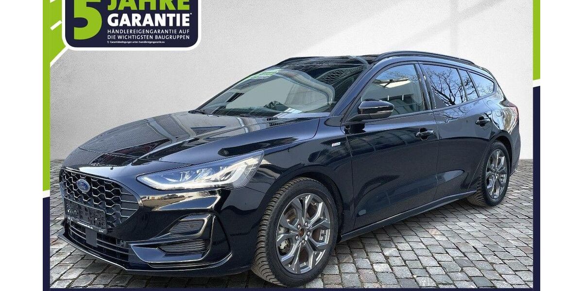 Ford Focus 57.215 km 17.440 &euro; München 81827