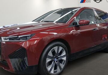 BMW iX 16.565 km 45.960 &euro; München 81827