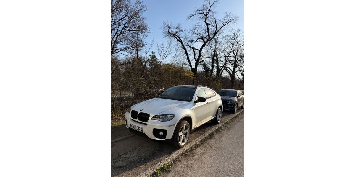 BMW X6 162.000 km 16.000 &euro; München 81377