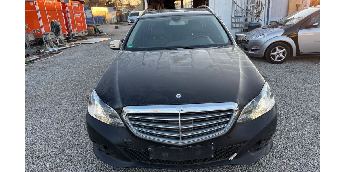 Mercedes-Benz E 200 381.000 km 5.800 &euro; München 81245