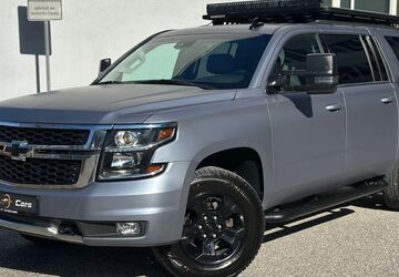 Chevrolet Suburban 146.800 km 27.900 &euro; München 81677