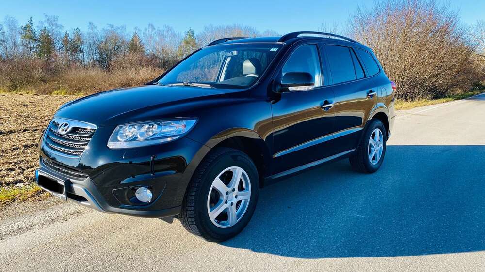 Hyundai SANTA FE 64.000 km 14.490 &euro; Gilching 82205