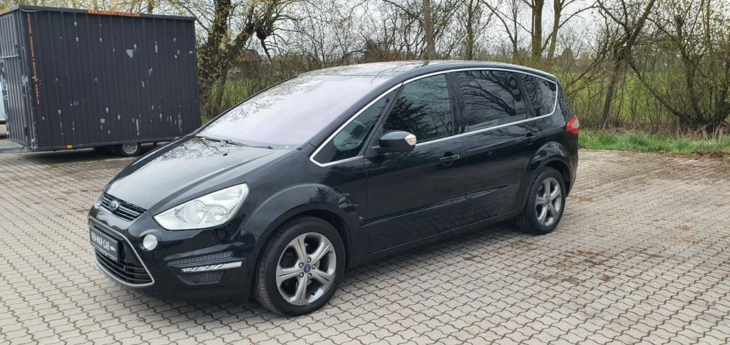 Ford S-Max 211.999 km 5.799 &euro; Olching 82140