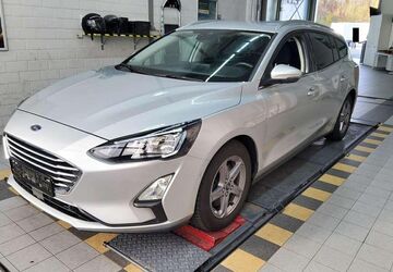 Ford Focus 112.000 km 11.999 &euro; Hohenbrunn bei München 85662